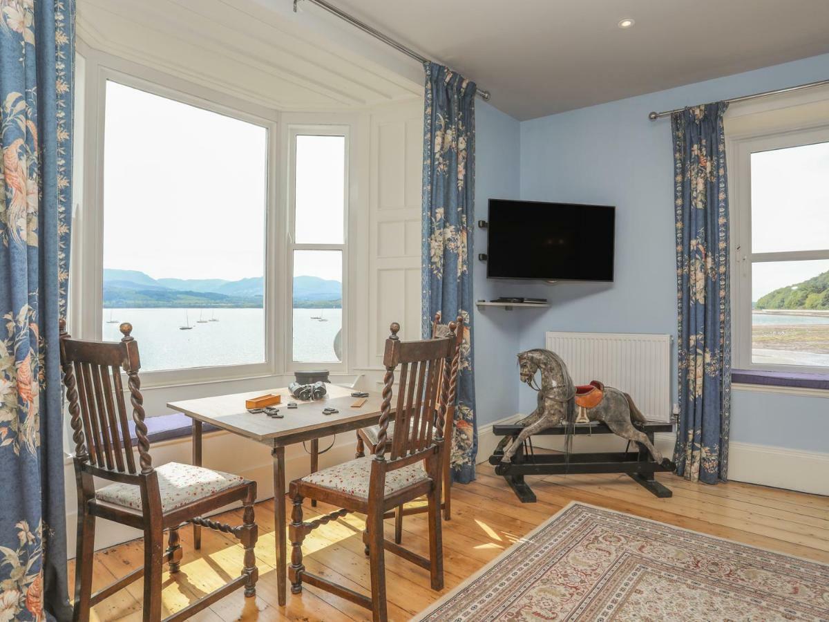 Ferienwohnung Gadlys House - Waters Edge Beaumaris Exterior foto